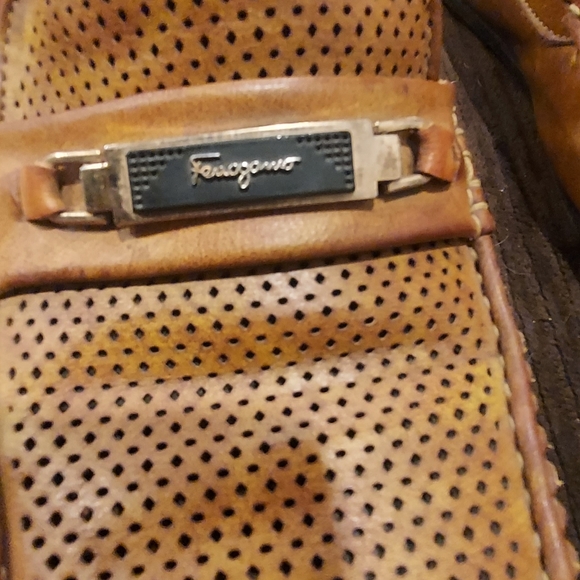 Salvatore Ferragamo Italiya loafers - Picture 7 of 8